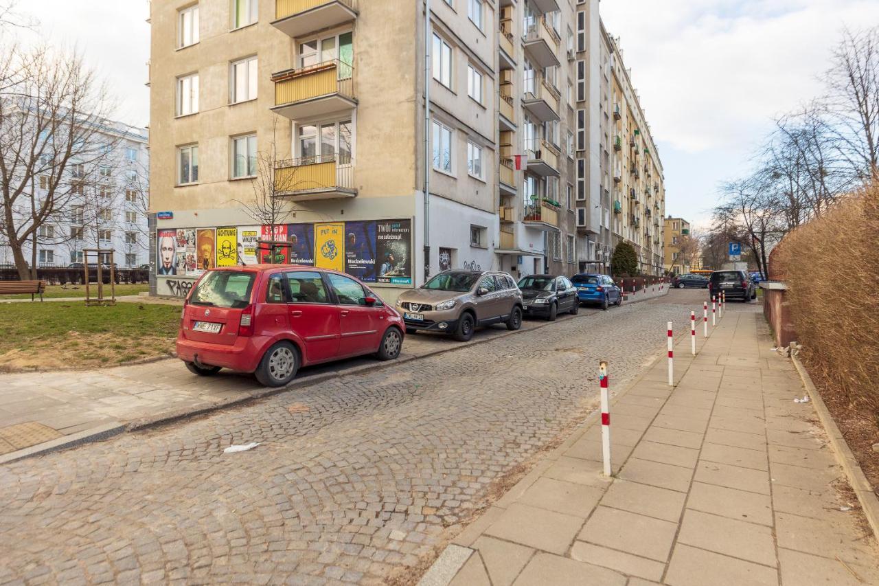 Metro Racławicka Red Apartment Warszawa Zewnętrze zdjęcie
